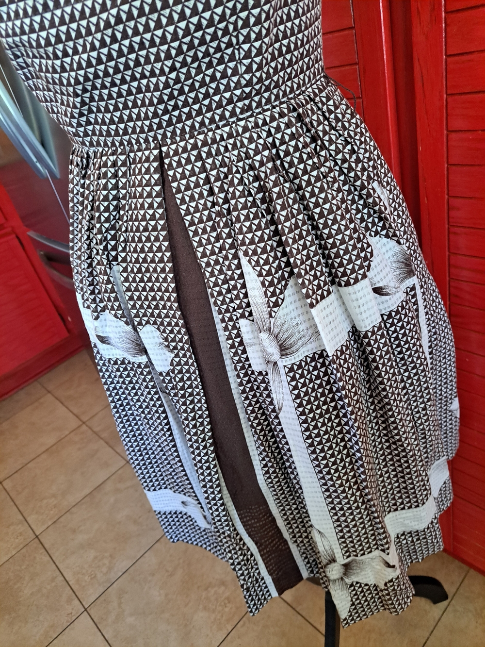 Esme & Esyllte Sz 4 Brown White Check Floral Dress - Picture 5 of 6